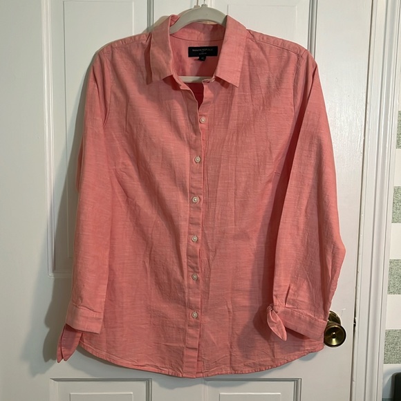 NWOT Banana Republic Factory Pink Melon Tie Cuff Button Down Size M - Picture 1 of 3